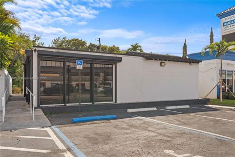 2550 S Dixie Hwy Miami FL 33133