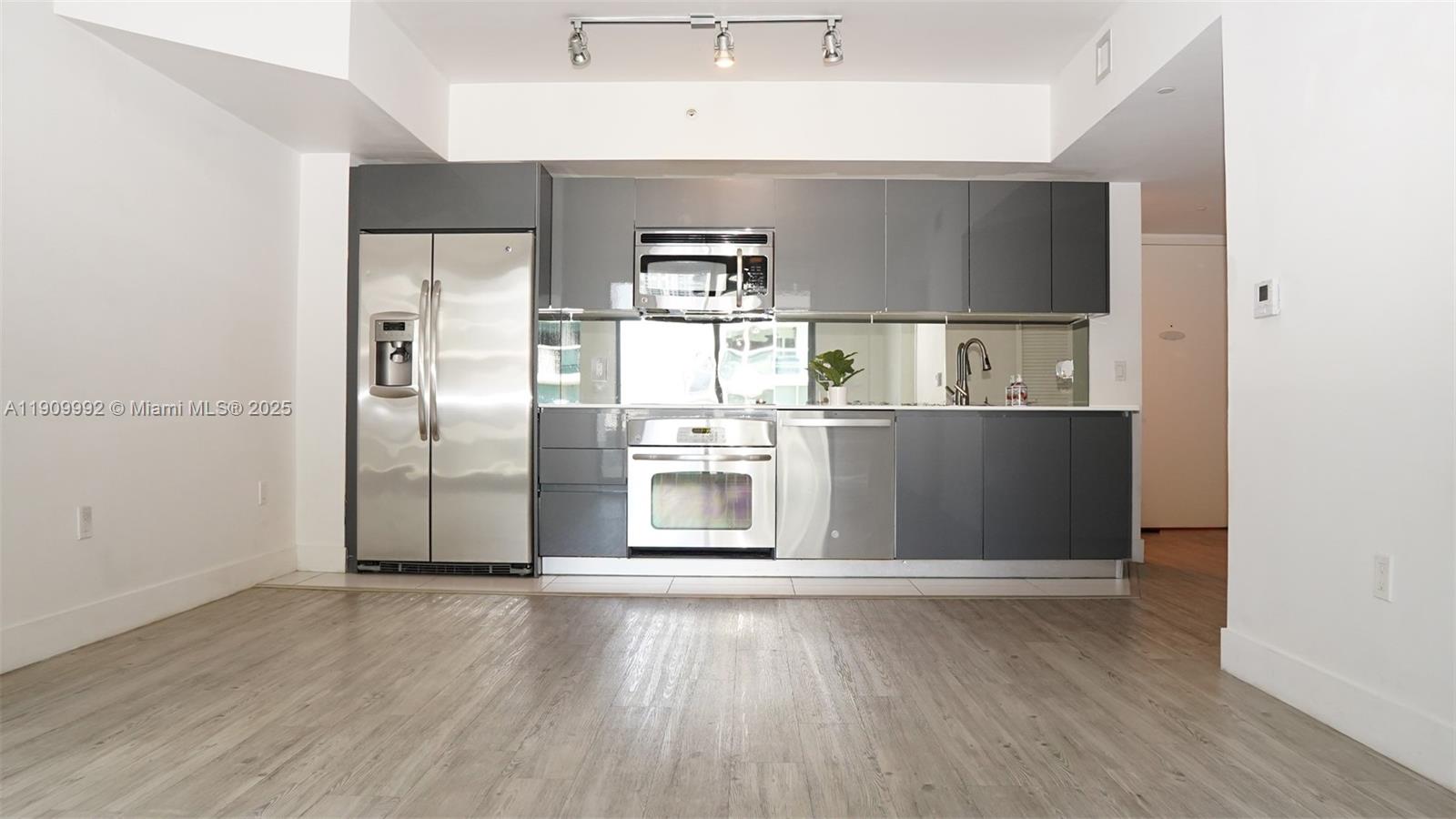 MYBRICKELL CONDO - Residential Lease