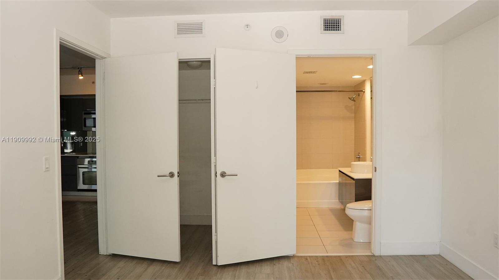 MYBRICKELL CONDO - Residential Lease