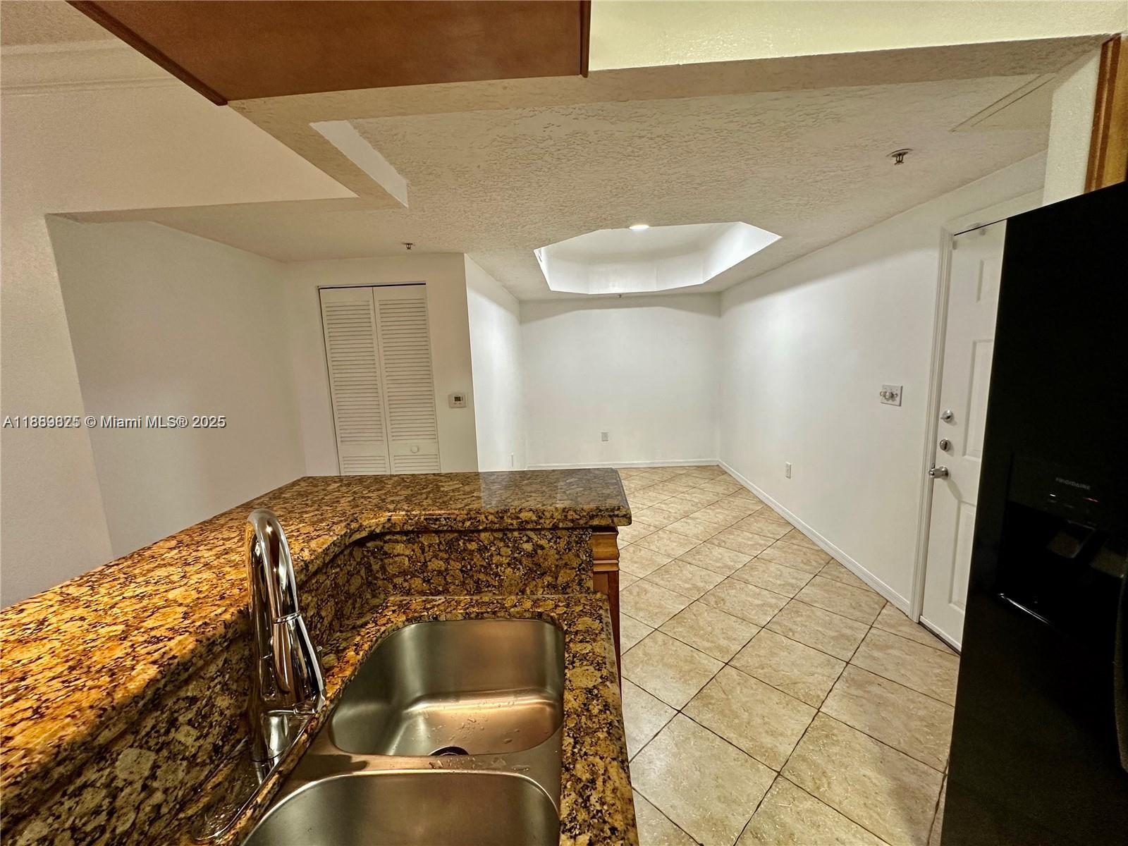 MARQUESA CONDO - Residential Lease