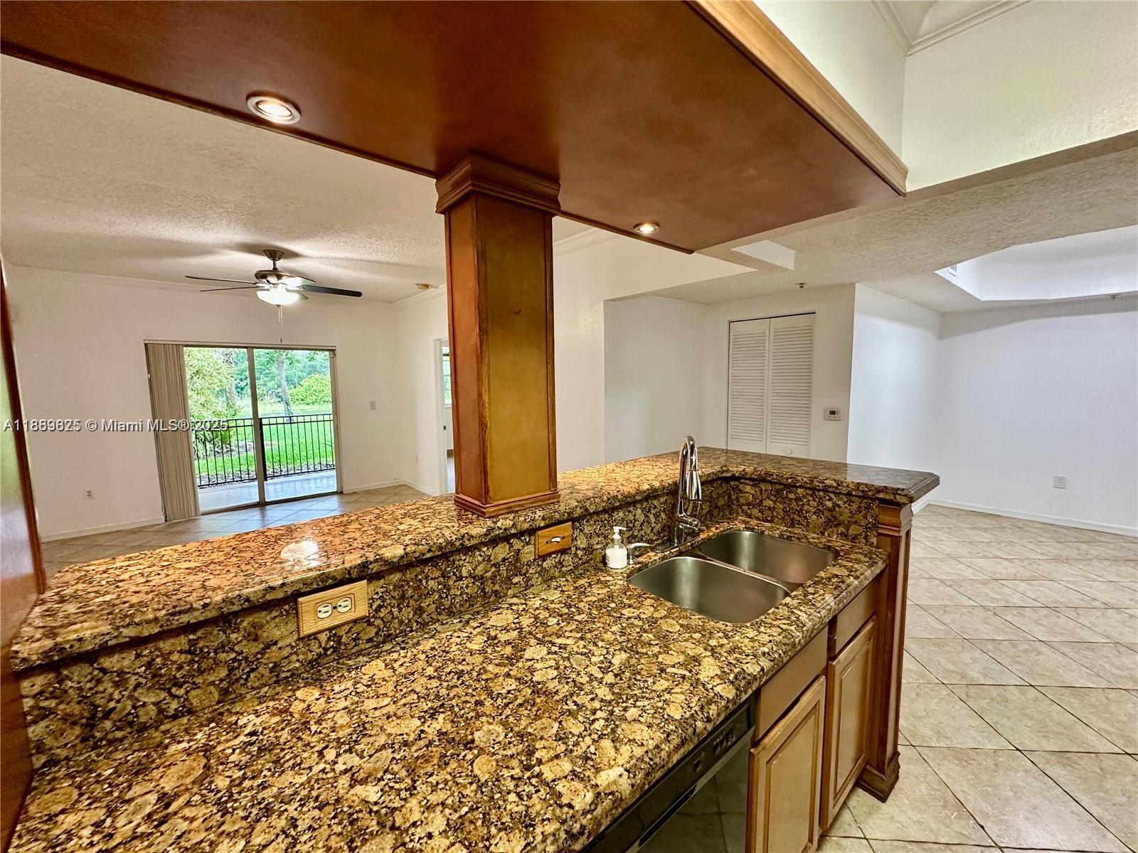 MARQUESA CONDO - Residential Lease
