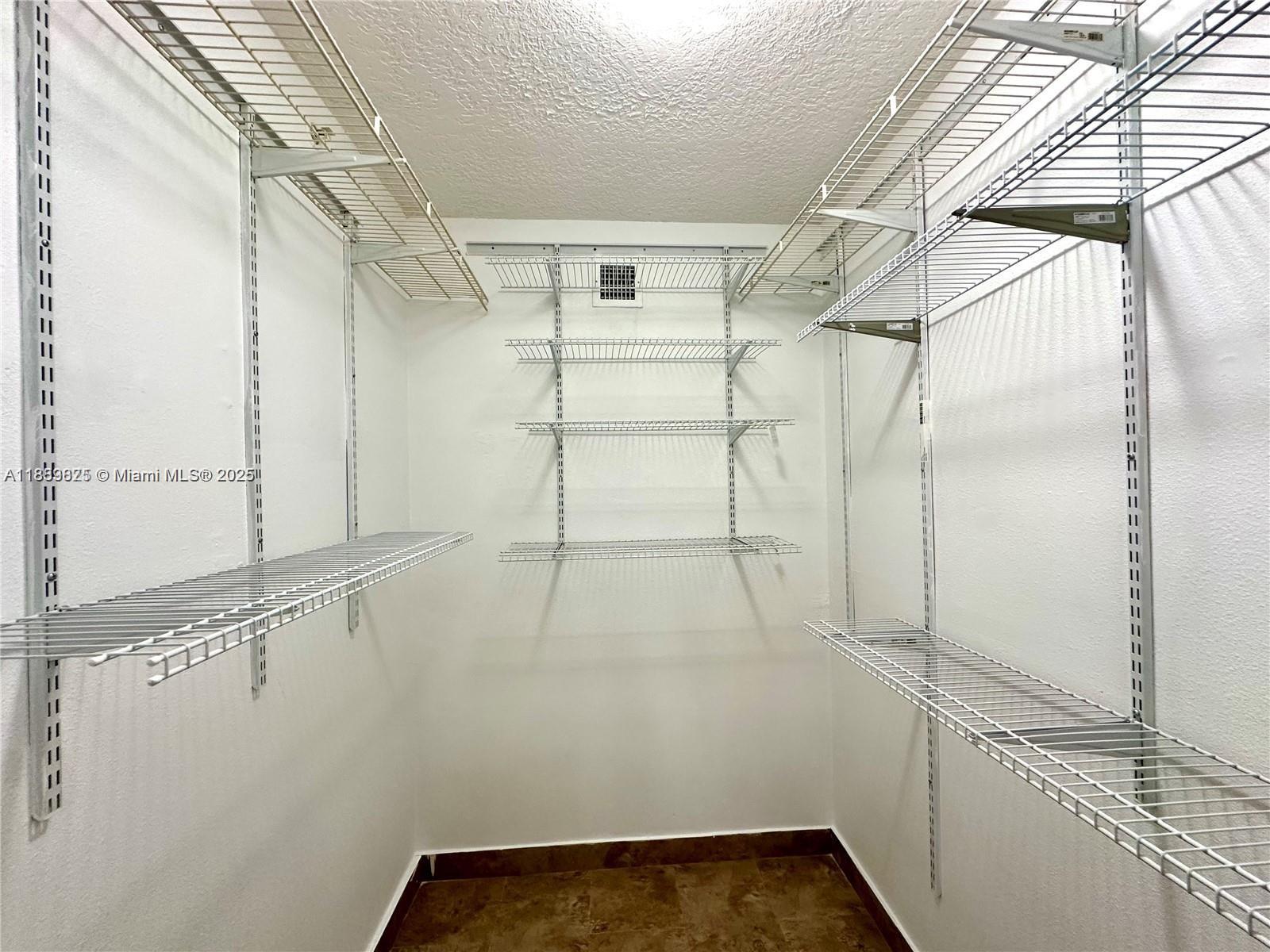 MARQUESA CONDO - Residential Lease