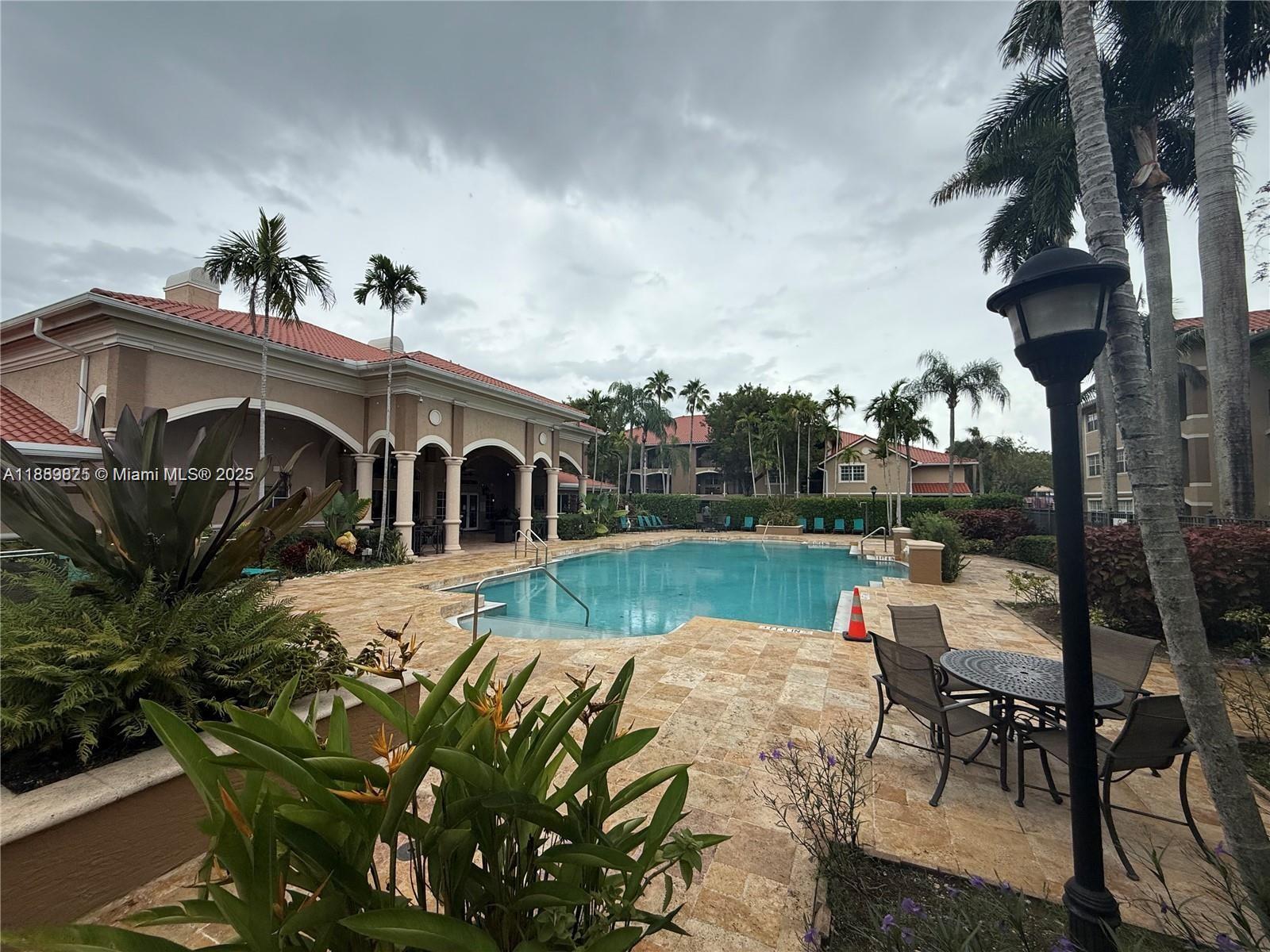 MARQUESA CONDO - Residential Lease