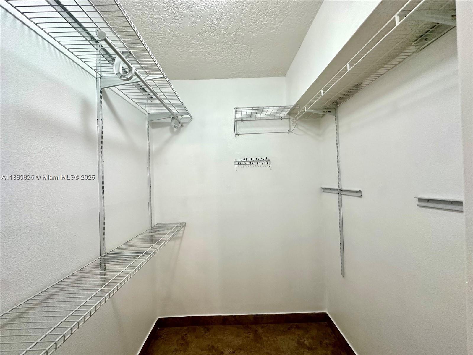 MARQUESA CONDO - Residential Lease