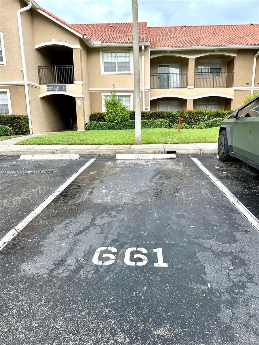 MARQUESA CONDO - Residential Lease