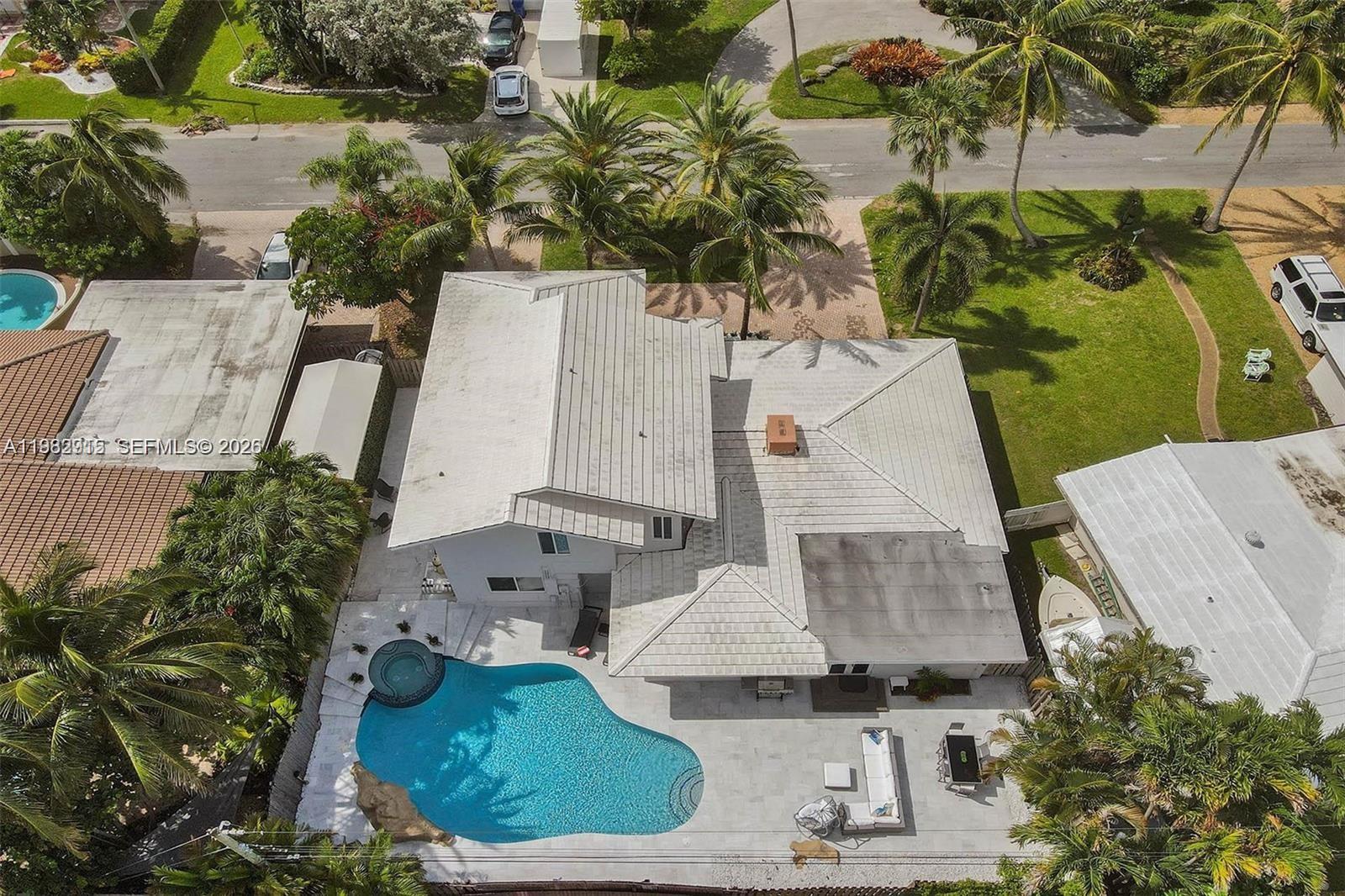 HILLSBORO SHORES SEC - Residential