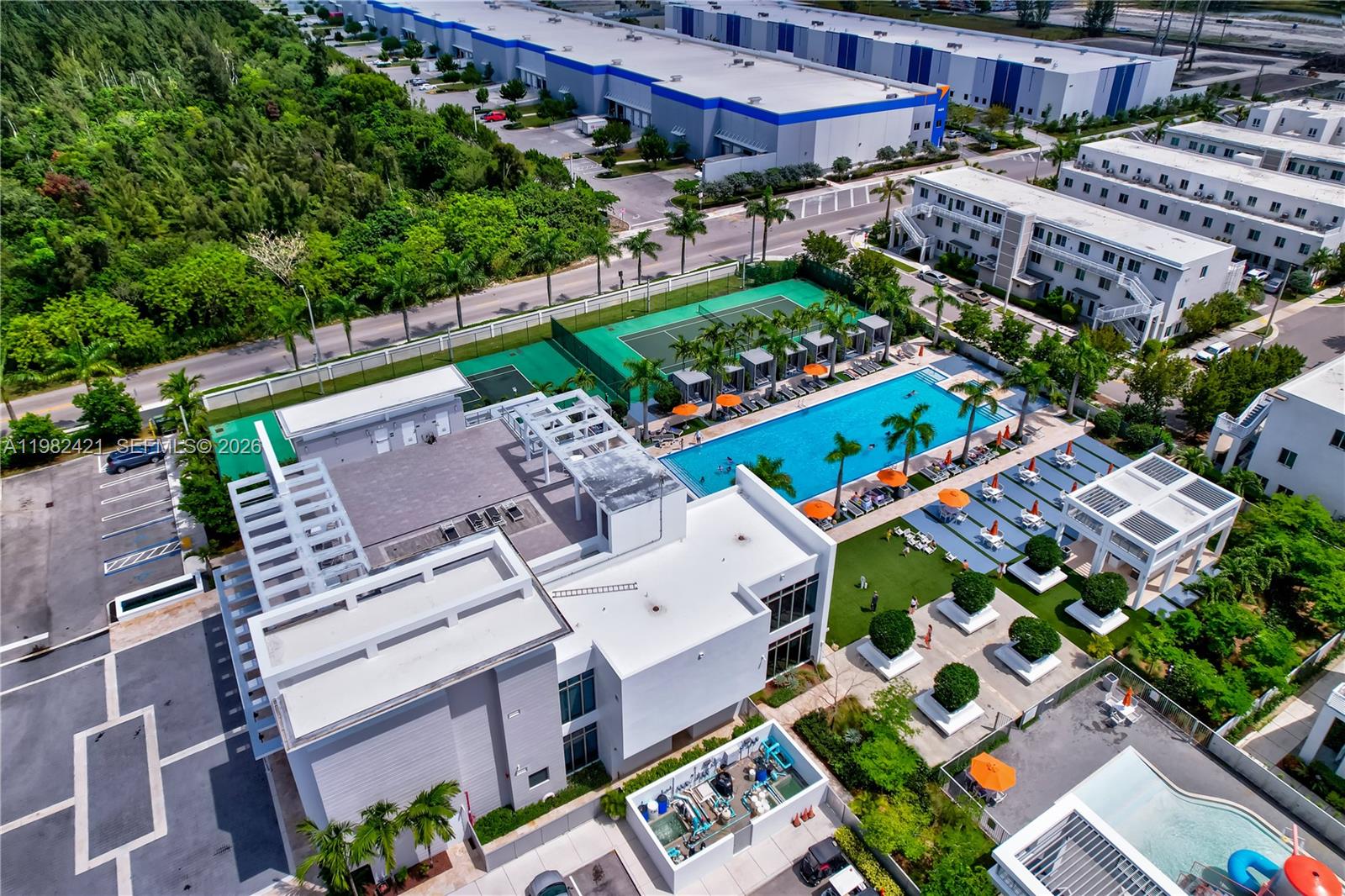 LANDMARK AT DORAL - Residential Lease