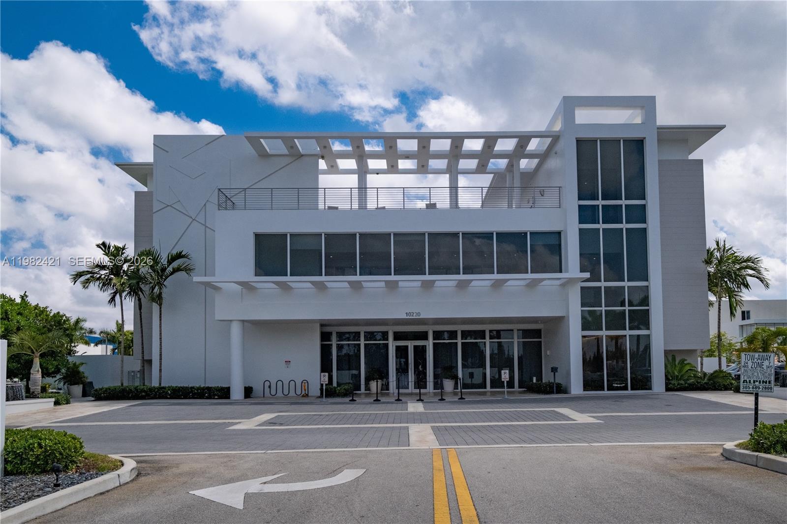 LANDMARK AT DORAL - Residential Lease