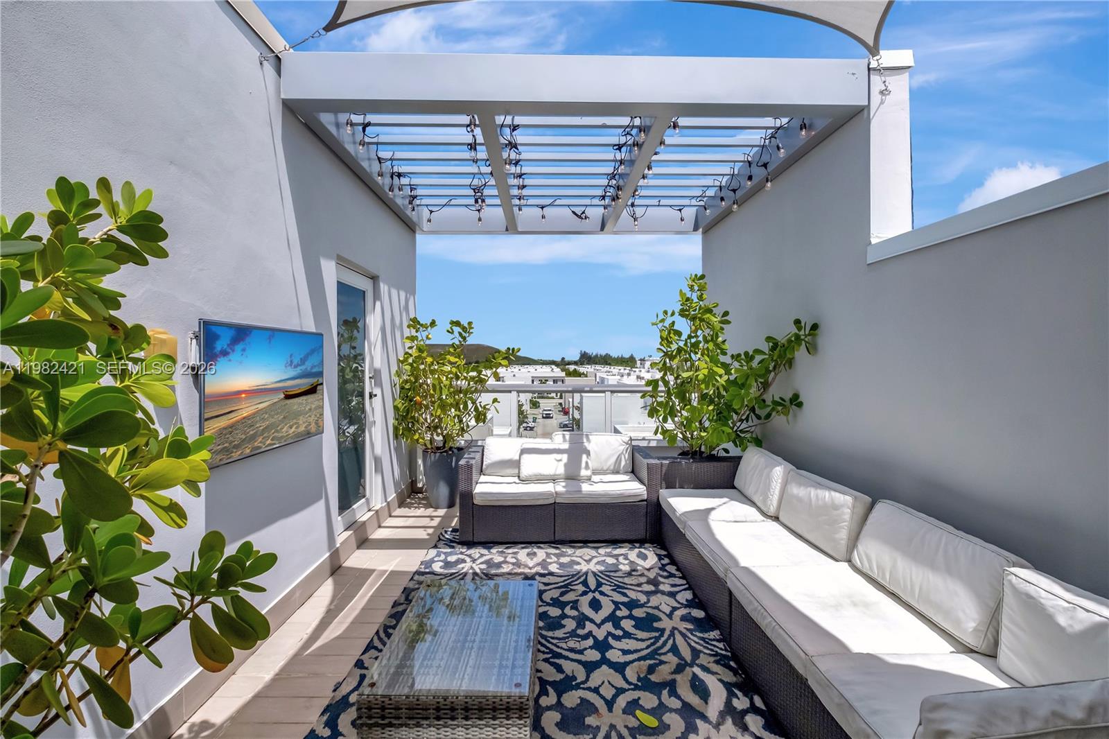 LANDMARK AT DORAL - Residential Lease