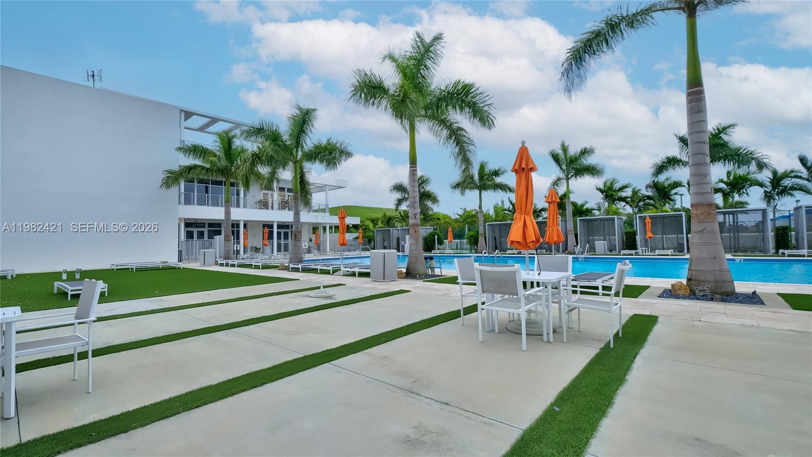 LANDMARK AT DORAL - Residential Lease