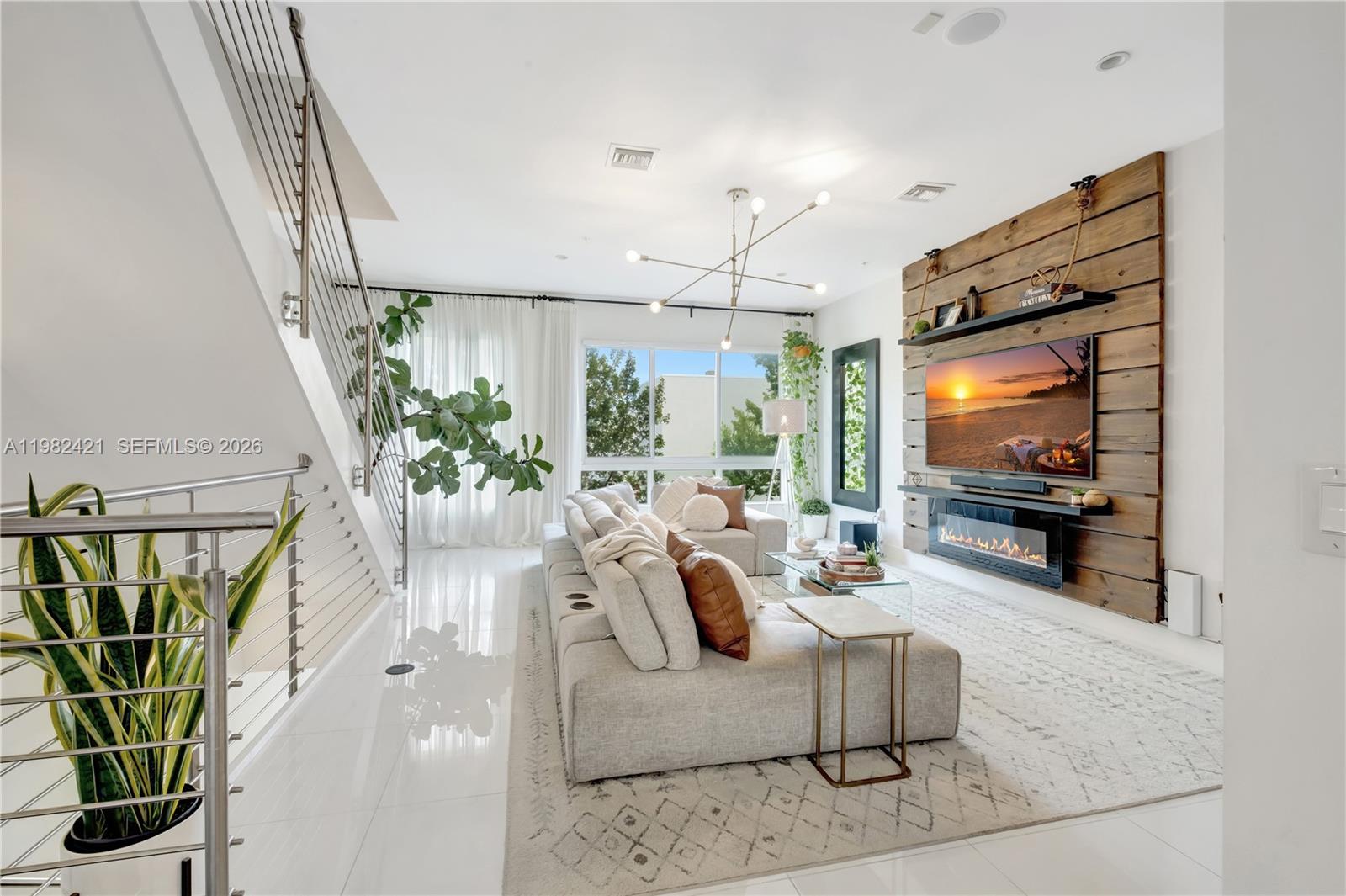 LANDMARK AT DORAL - Residential Lease