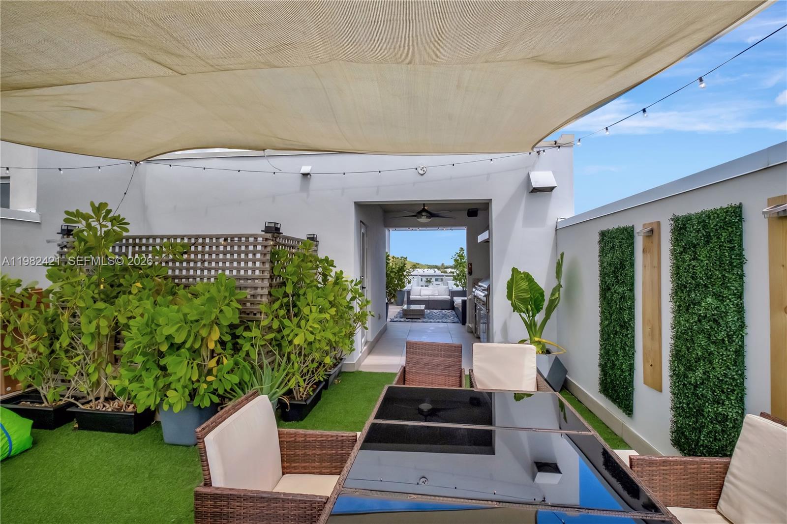 LANDMARK AT DORAL - Residential Lease