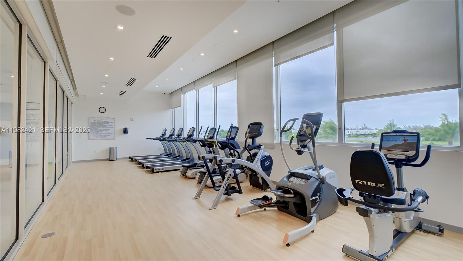 LANDMARK AT DORAL - Residential Lease