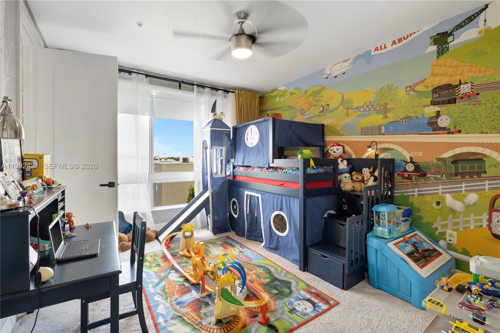 LANDMARK AT DORAL - Residential Lease