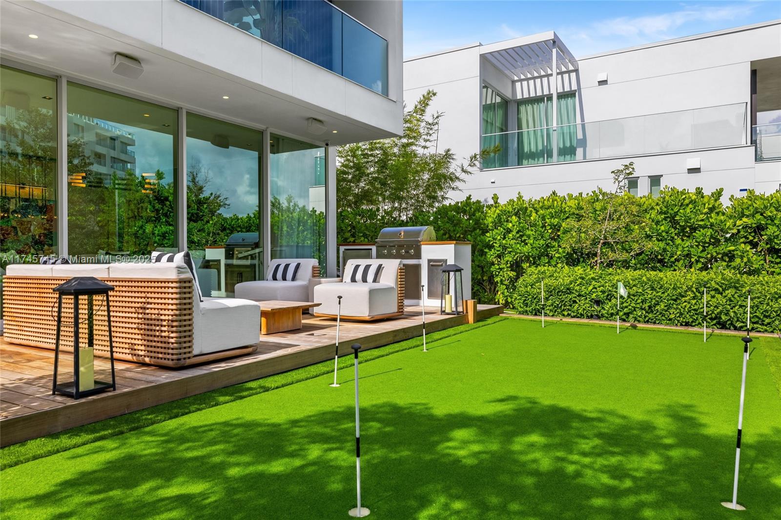 The Ritz Carlton Miami Bea - Residential