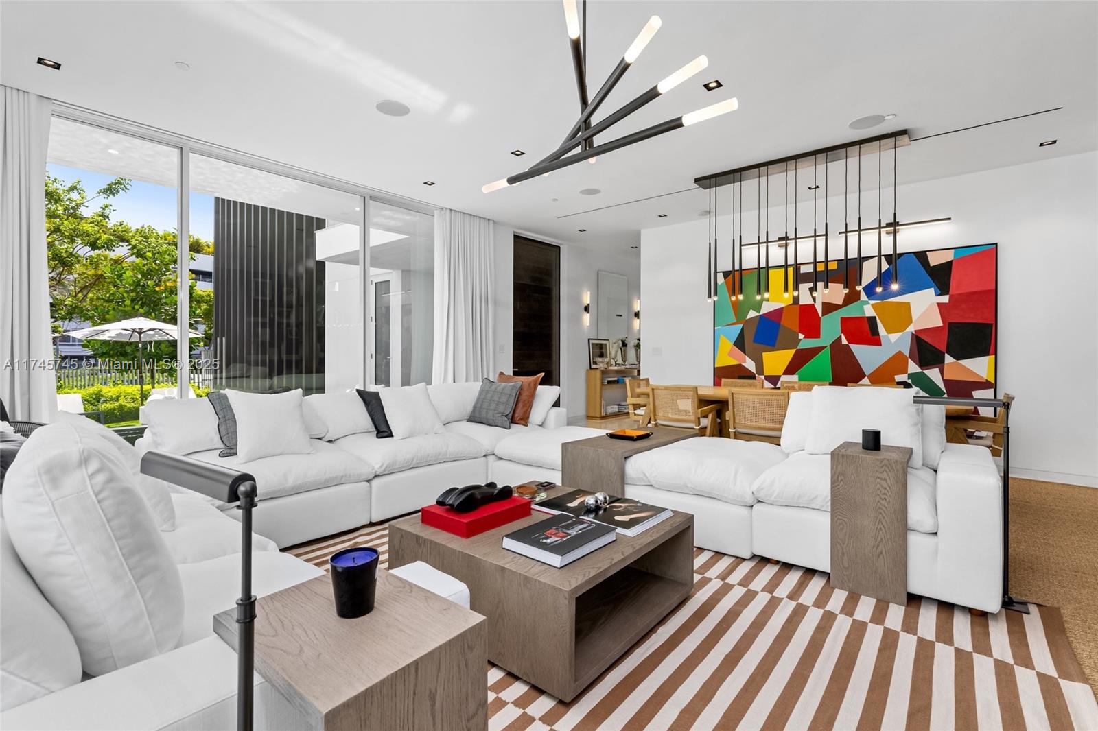 810 W 47th Ct - The Ritz Carlton Miami Beach