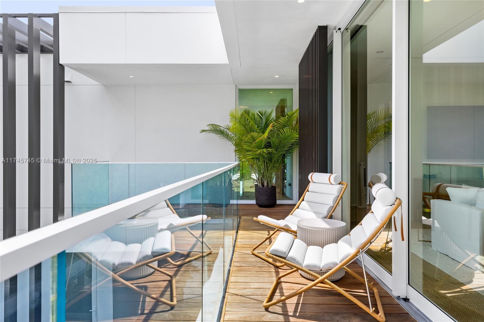 The Ritz Carlton Miami Bea - Residential