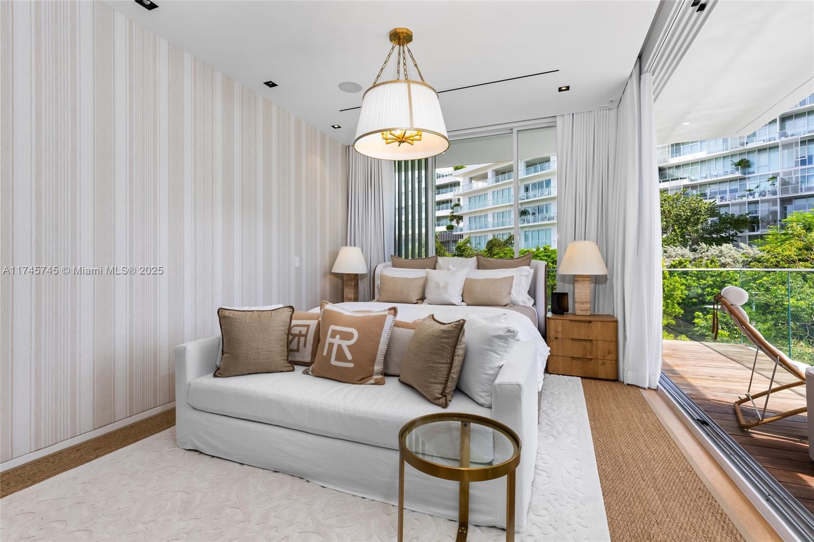 The Ritz Carlton Miami Bea - Residential