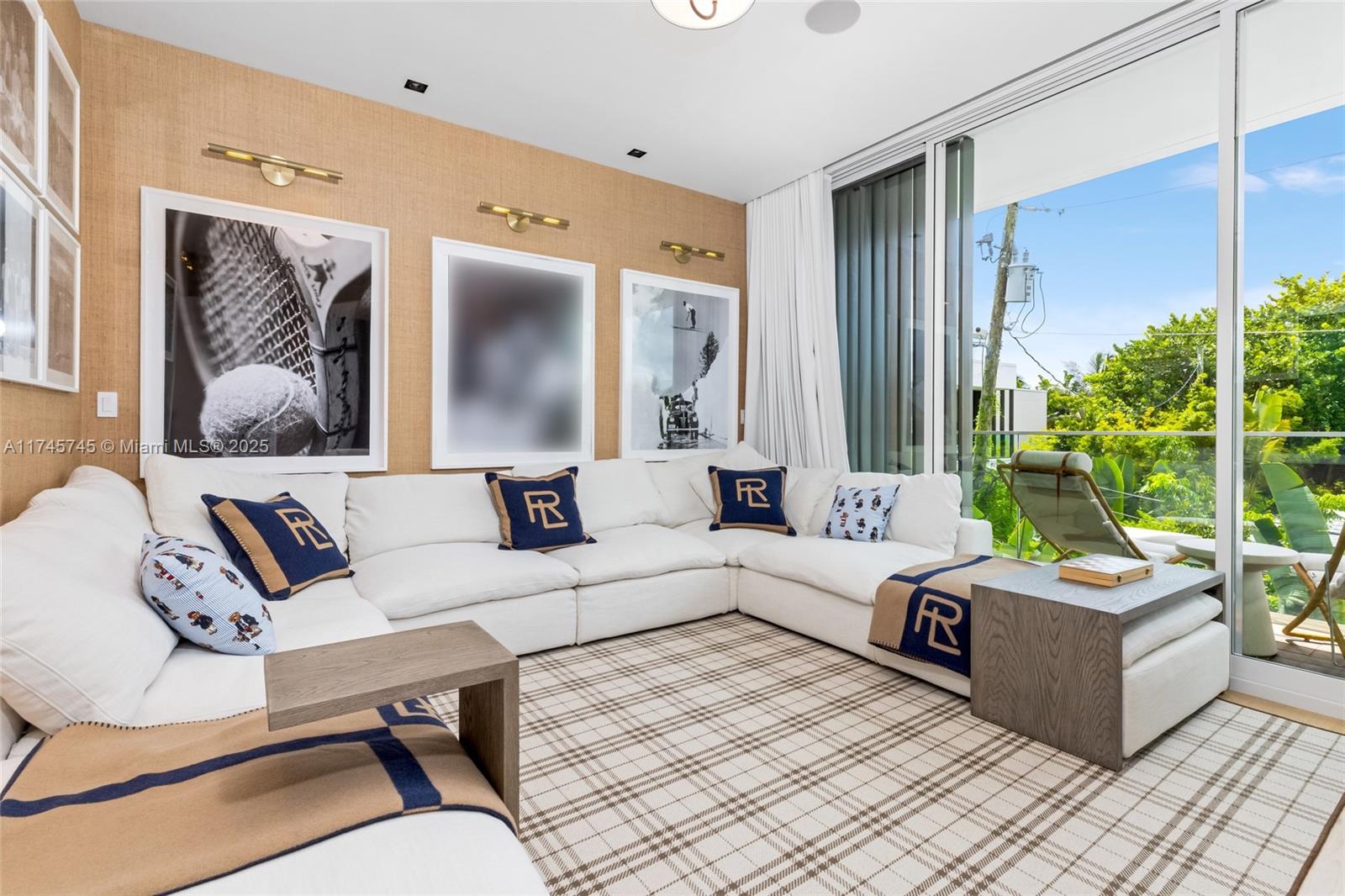 The Ritz Carlton Miami Bea - Residential