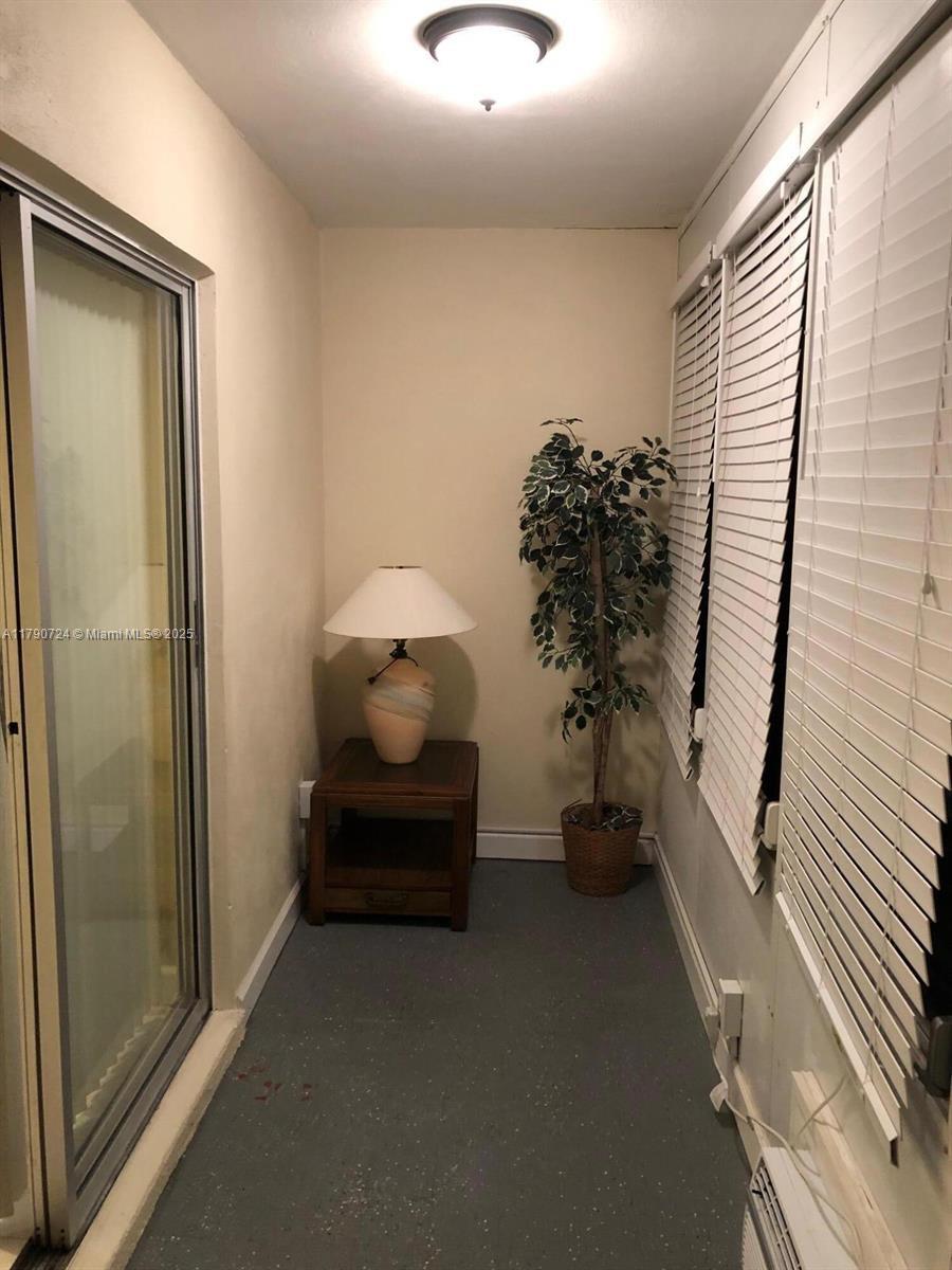 LYNDHURST D CONDO - Residential