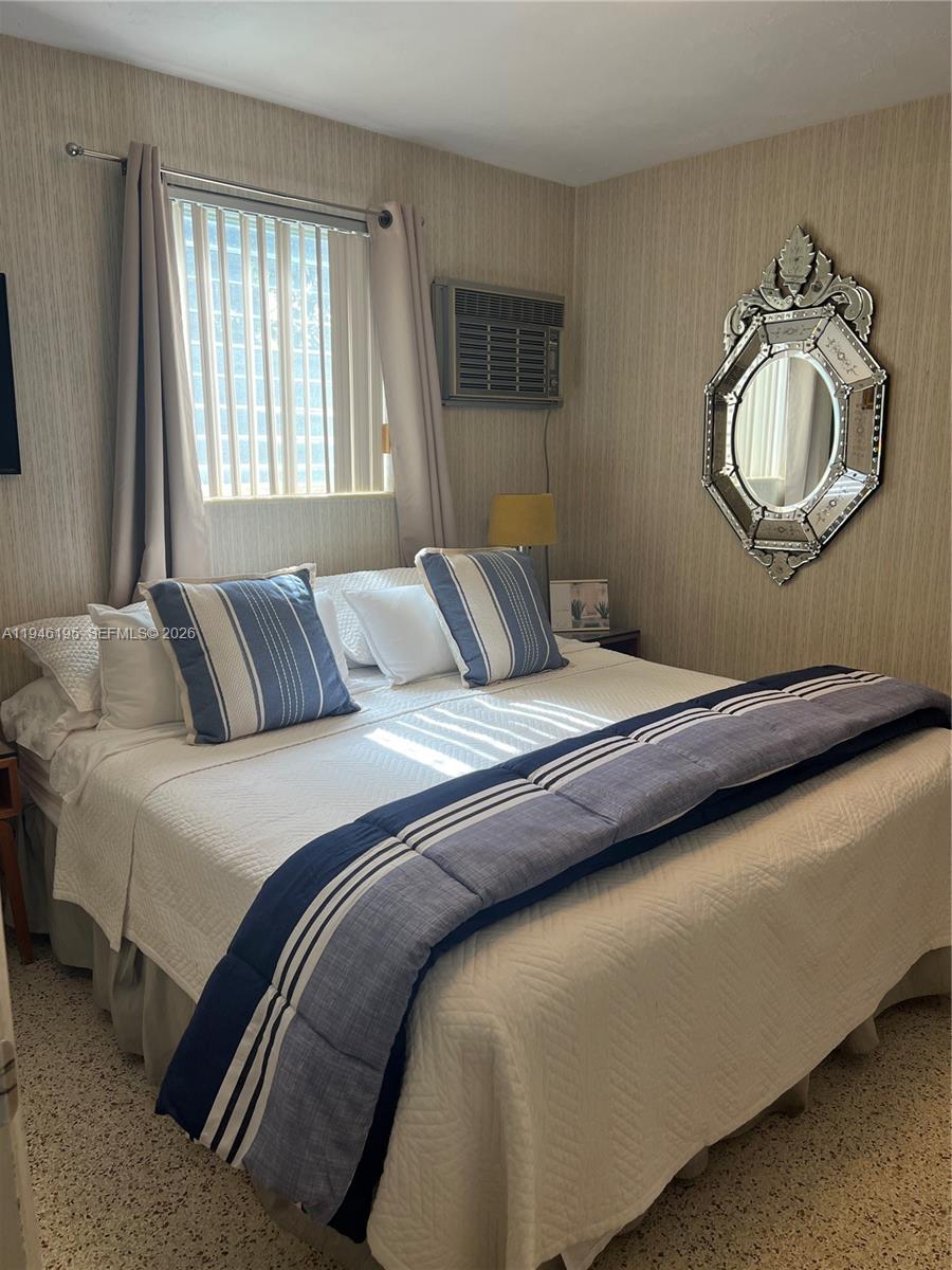 HIALEAH 14 ADDN - Residential