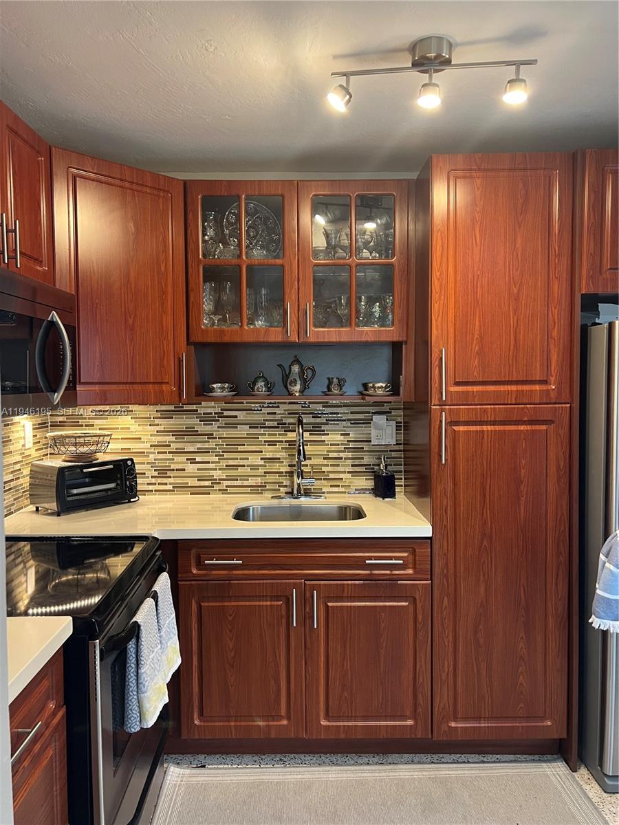 HIALEAH 14 ADDN - Residential