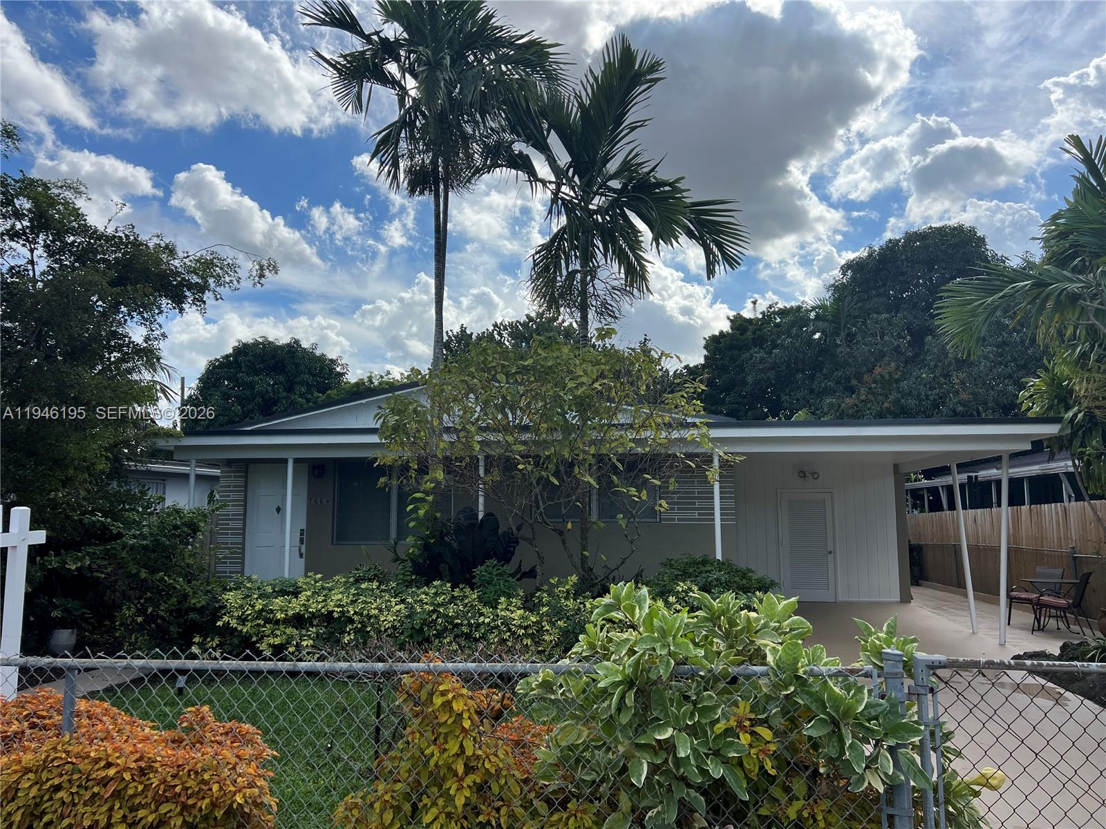 HIALEAH 14 ADDN - Residential