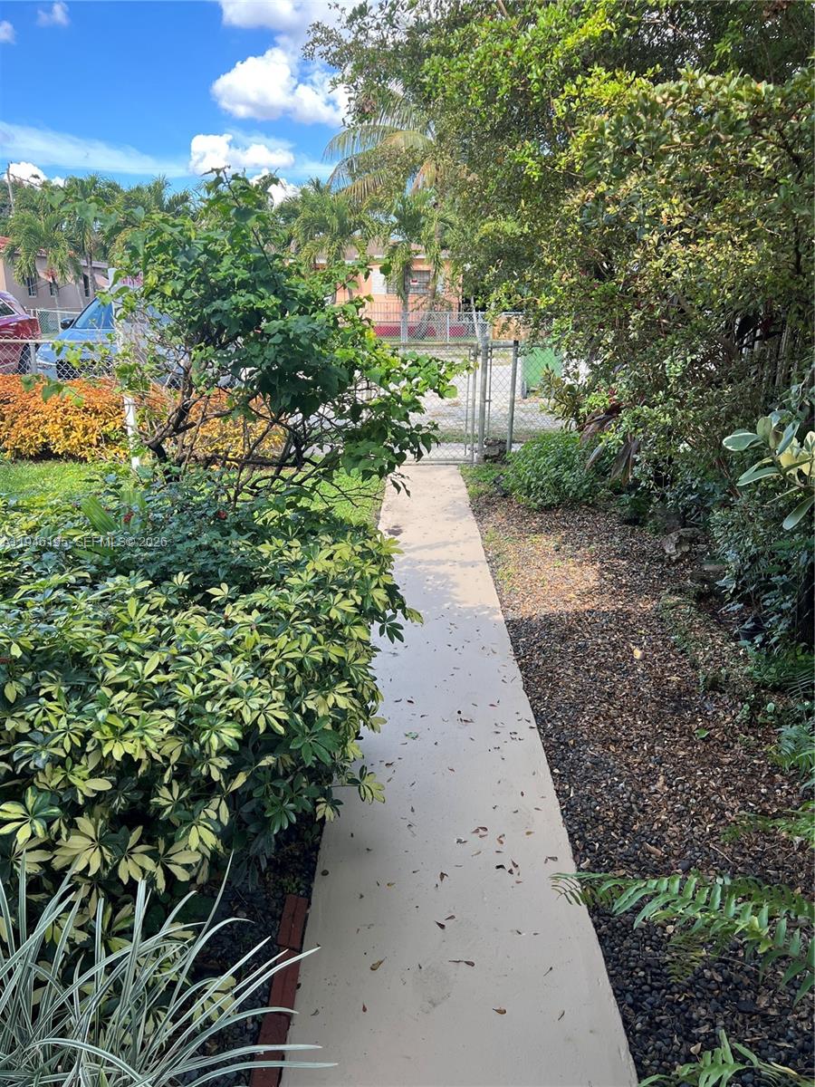 HIALEAH 14 ADDN - Residential