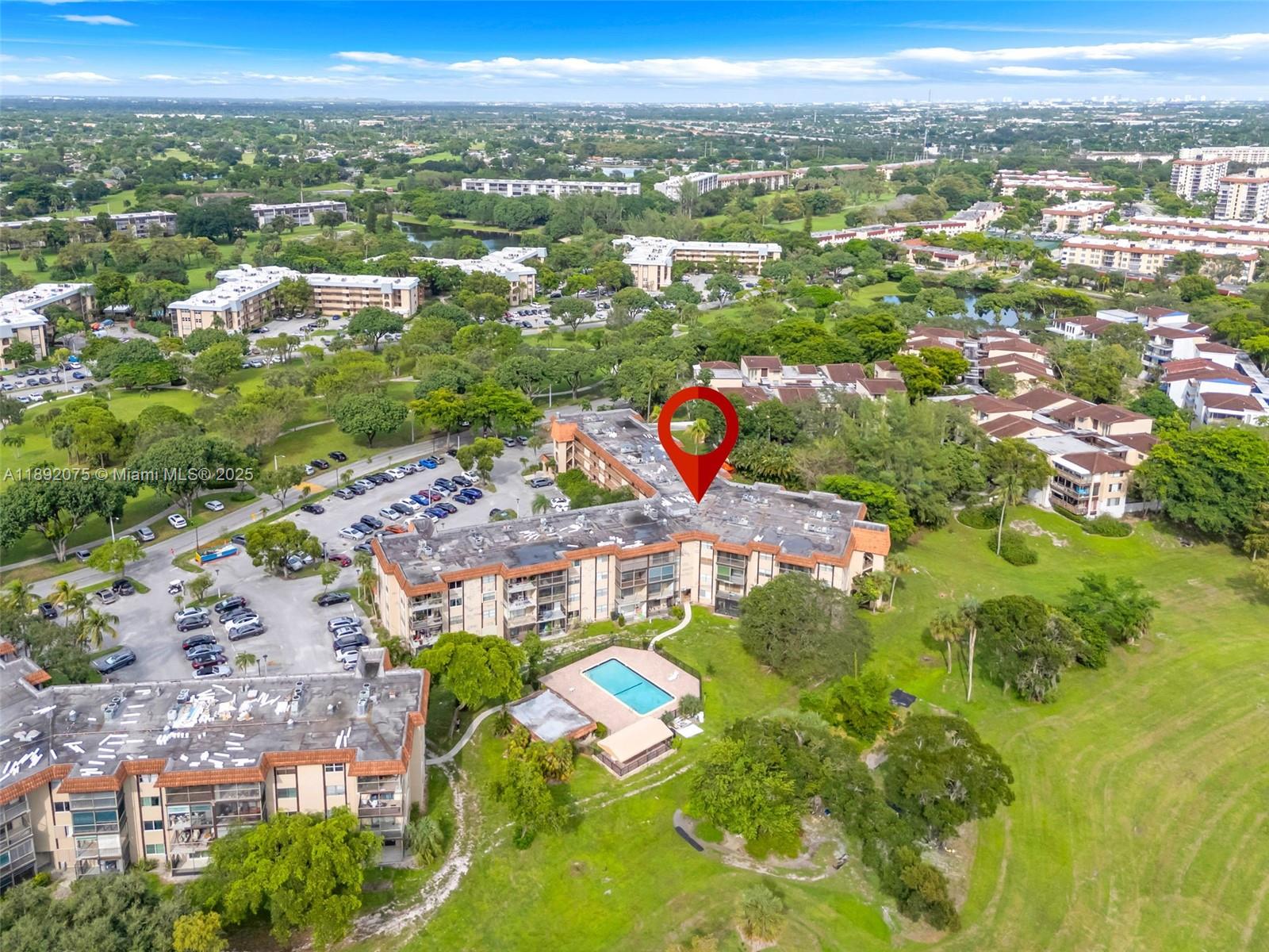 INVERRARY COUNTRY CLUB - Residential Lease