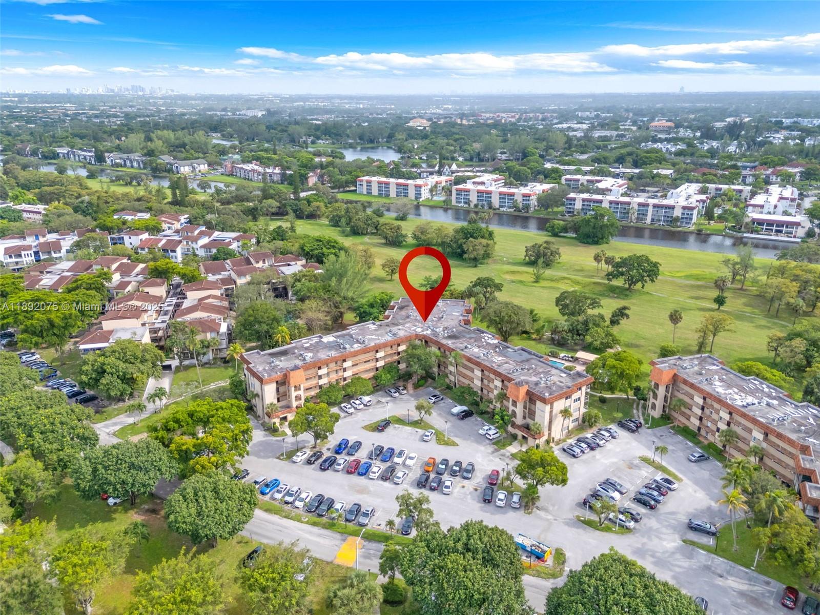 INVERRARY COUNTRY CLUB - Residential Lease