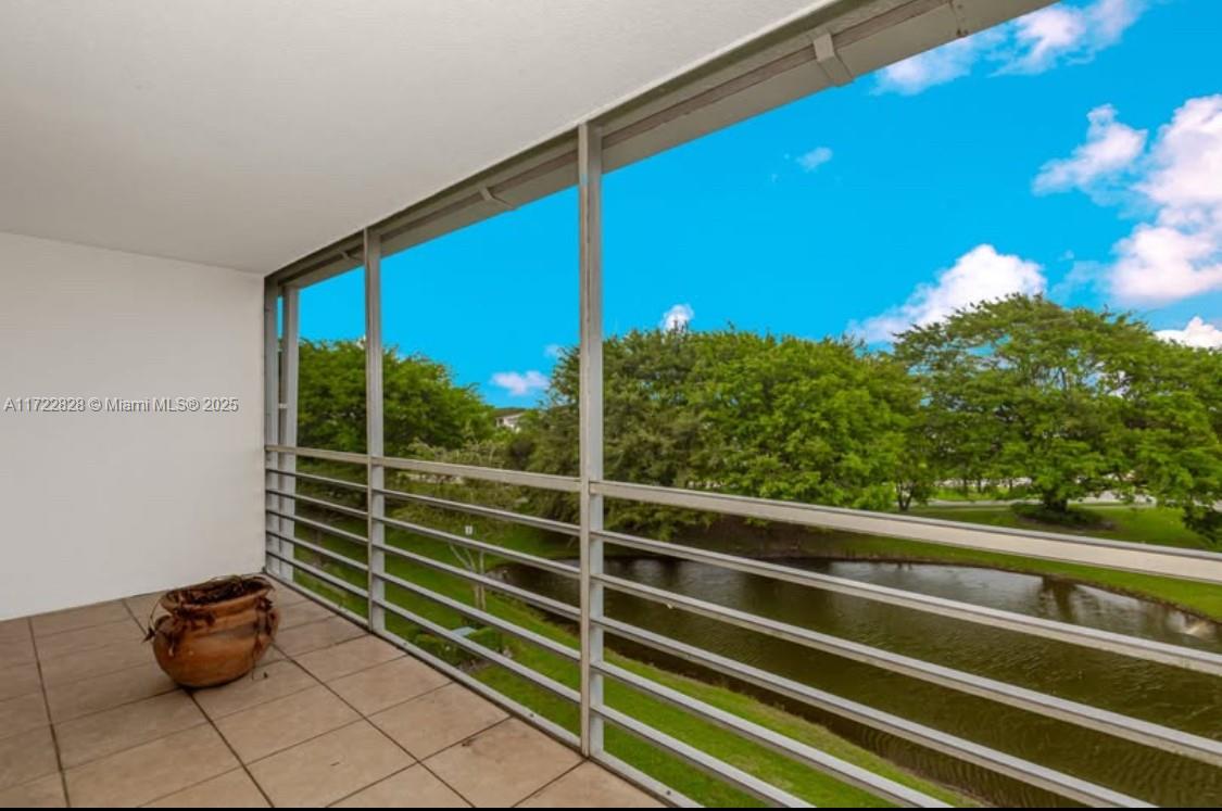 REXFORD AT CENTURY VILLAG - Residential Lease