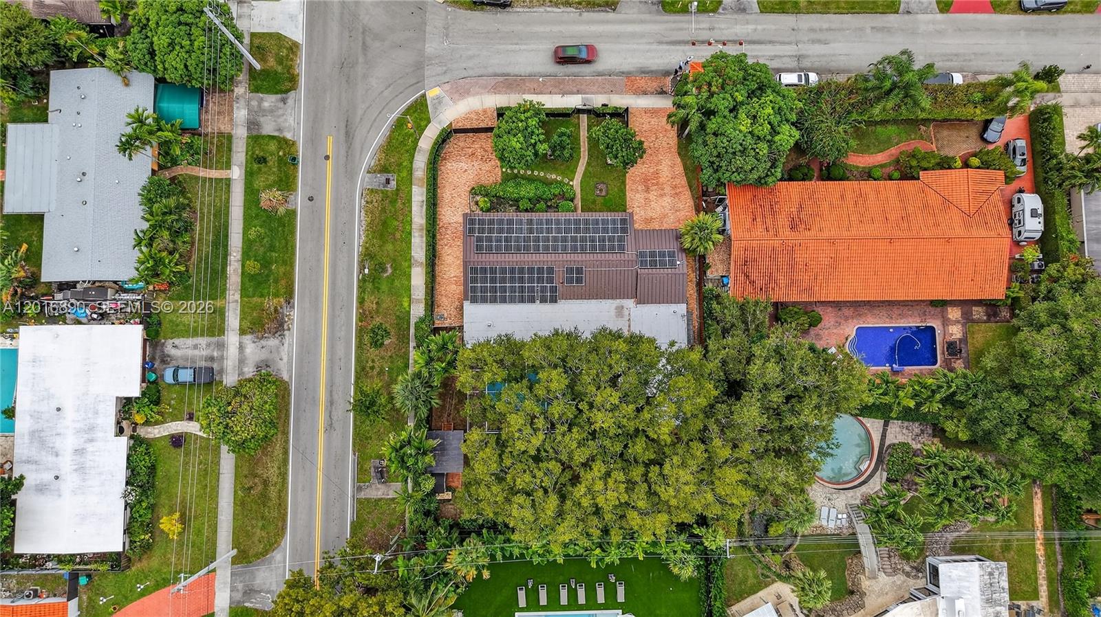 HIGHLAND OAKS - Residential
