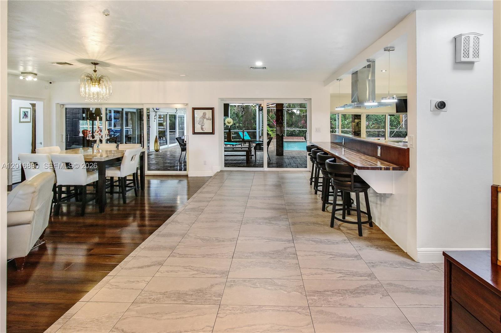 HIGHLAND OAKS - Residential