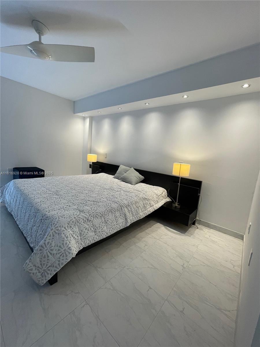 WATERVIEW CONDO - Residential Lease