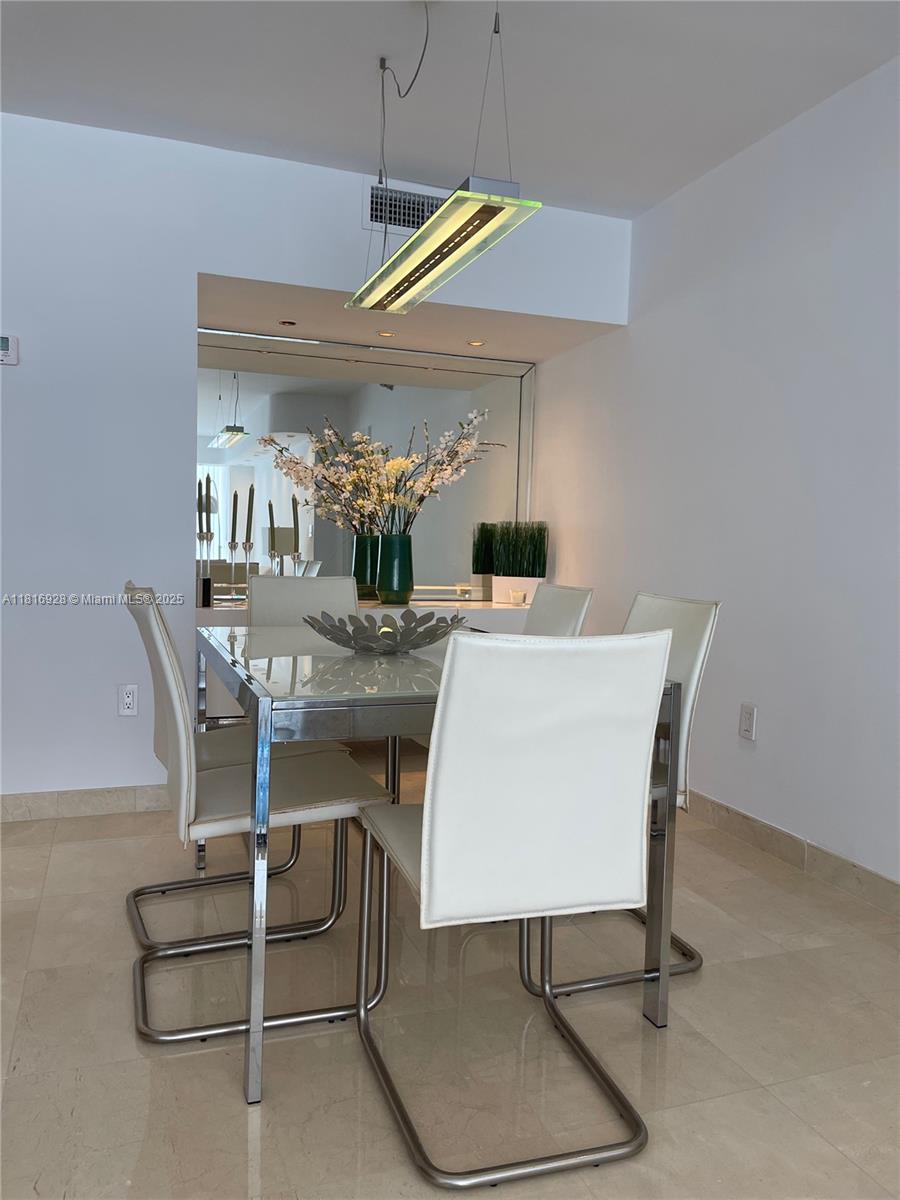 WATERVIEW CONDO - Residential Lease