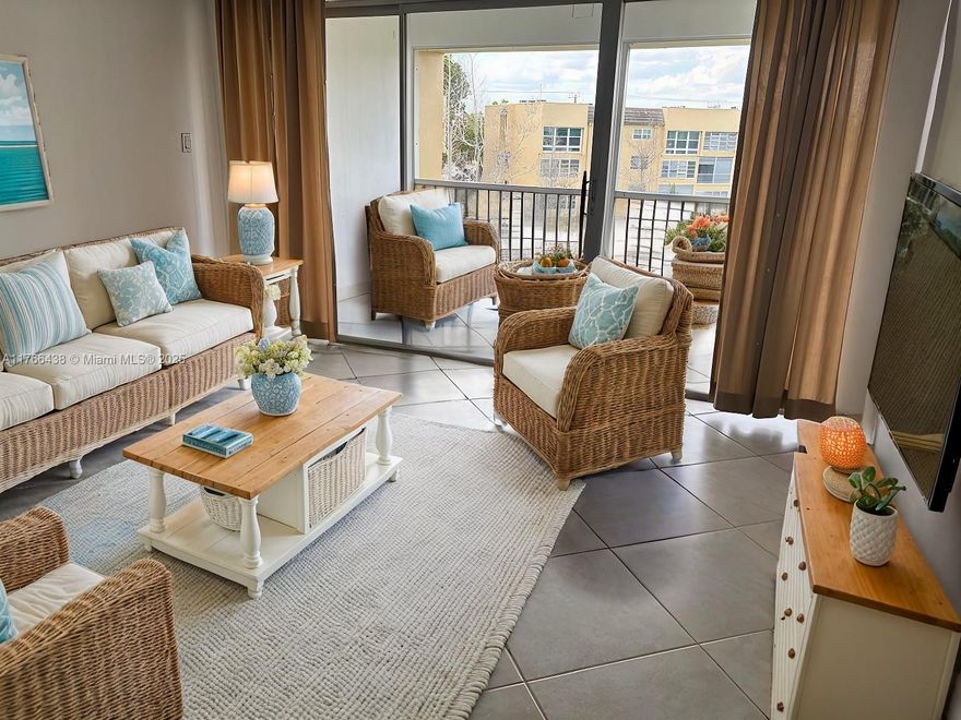 NICE APARTMENT, 2/2, SPLIT BEDROOMS, 2 FULL BATHROOMS, LARGE FLORIDA ROOM FACING LAKE, NEW APPLAINCES, LOCATED IN DECIRABLE BERMUDA CLUB 55 PLUS ACTIVE COMMUNITY, FEATURES POOLS,LIBRARY, TENIS COURT, BBQ. CLOSE TO GROCERIES STORES, BANKS, HOSPITALS, EXPRESS WAYS 95, 595. MAINRENANCE INCLUDE WATER, WASTE, CABLE, PEST CONTROL, CABLE. VIRTUAL STAGE. PROPERTY IS RENTED FOR $1550.00.