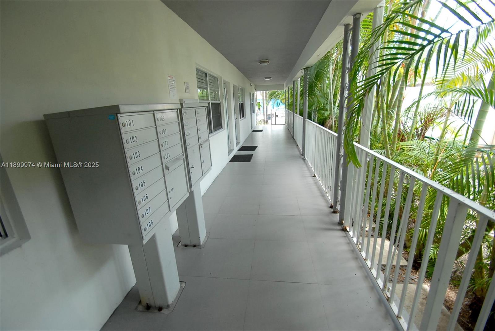 1604 DREXEL CONDO - Residential Lease