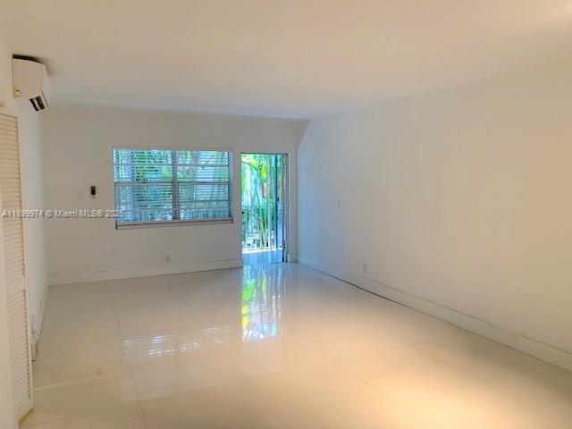 1604 DREXEL CONDO - Residential Lease