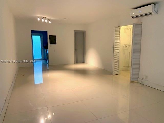 1604 DREXEL CONDO - Residential Lease