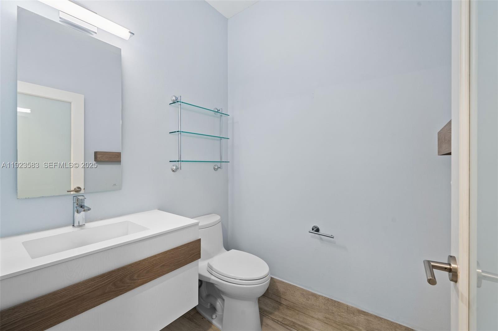 WEST LAKE VILLAGE PLAT - Residential Lease