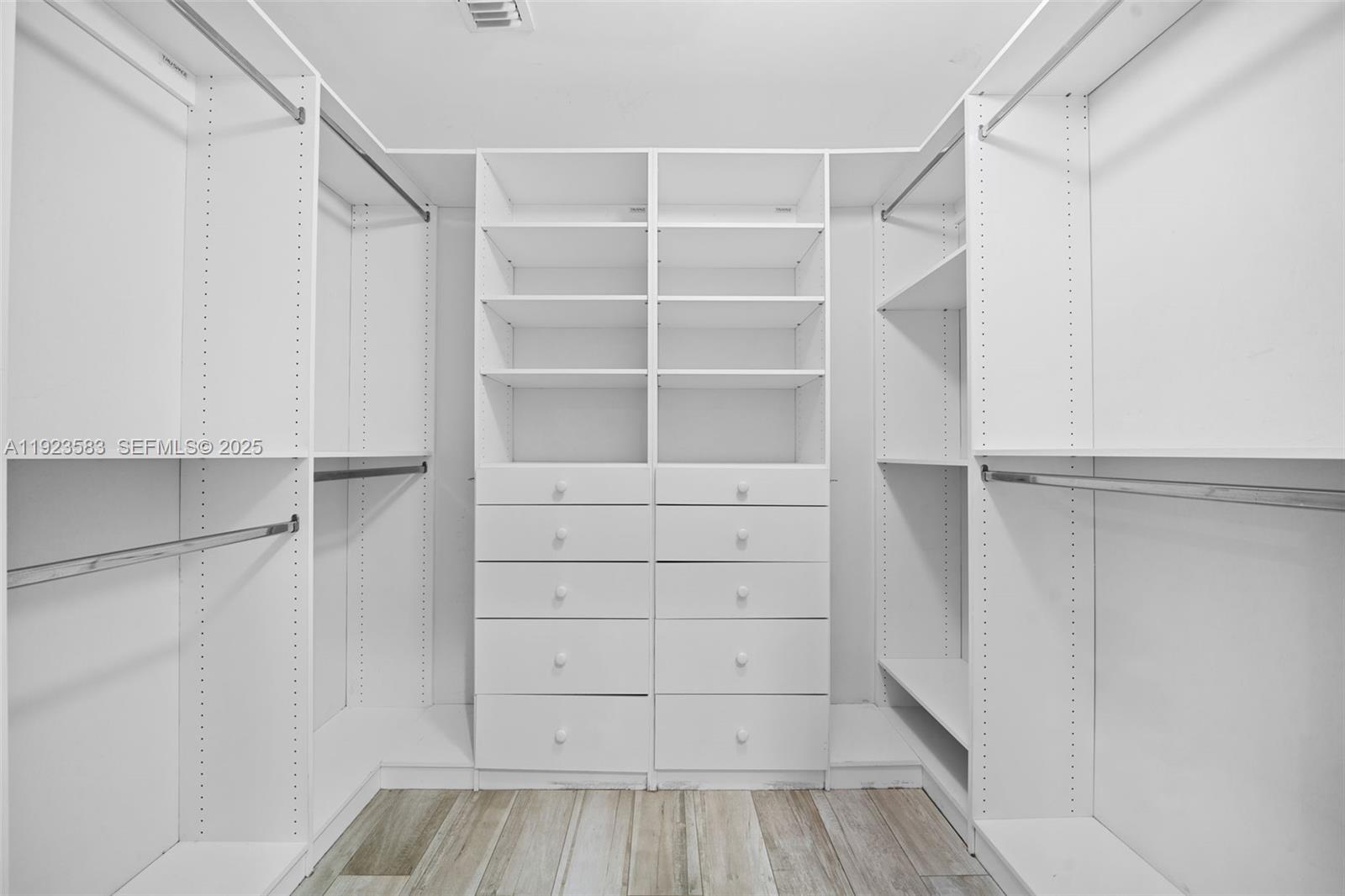 WEST LAKE VILLAGE PLAT - Residential Lease