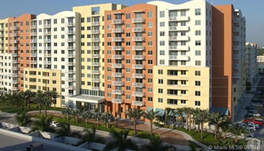 Modern 2/2 condo on the heart of Aventura, open kitchen , washer and dryer in the unit, split plan
Great amenities, pools, spa, fitness gym, theater, business room, Jacuzzi, sauna clubhouse, billiards, and more.
 Great location just steps to schools,shops, super market, restaurants & banks. Ready to move in