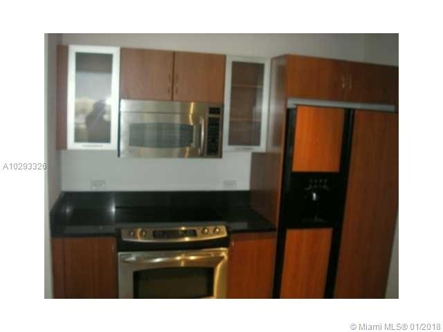 VENTURE AT AVENTURA EAST - Residential Lease