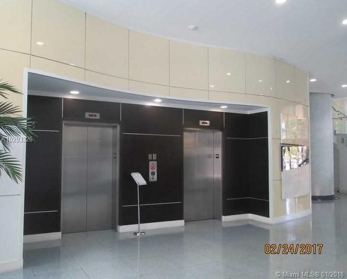 VENTURE AT AVENTURA EAST - Residential Lease