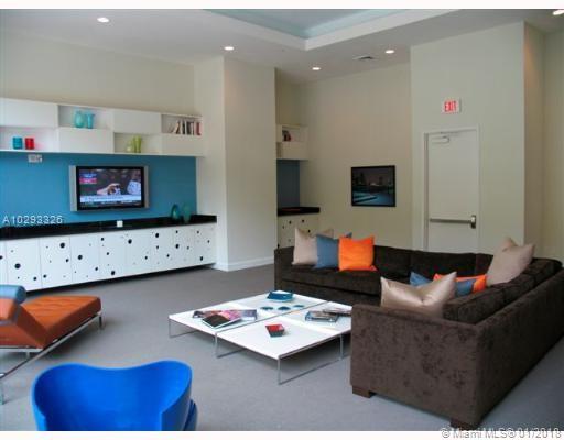 VENTURE AT AVENTURA EAST - Residential Lease