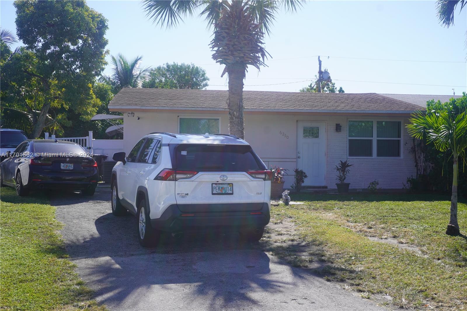 6250 SW 20th St