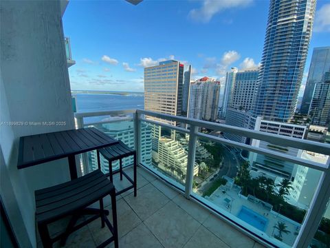 950 Brickell Bay Dr 2707 Miami FL 33131