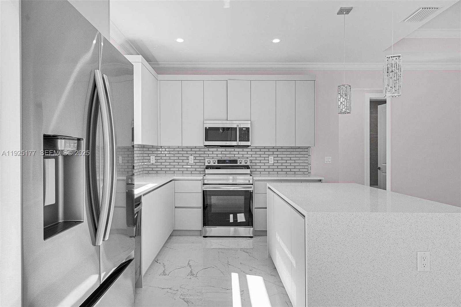 Golden Gate Estate - Residential