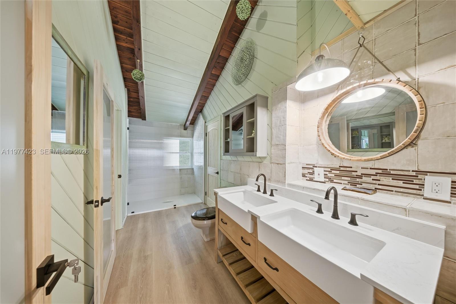 CUTTHROAT HARBOR ESTS - Residential