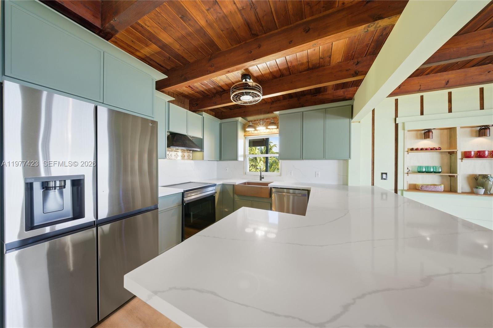 CUTTHROAT HARBOR ESTS - Residential